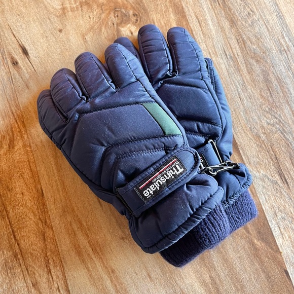Vintage Ski Gloves - Picture 2 of 6